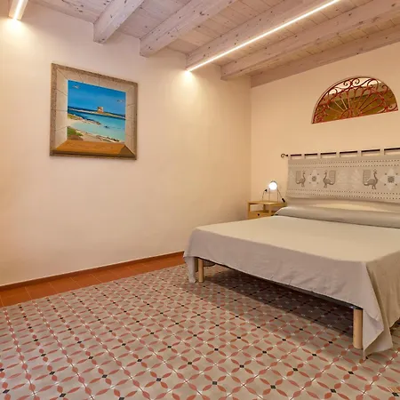 Contrada Sant Esteve - Magnolia Holidays