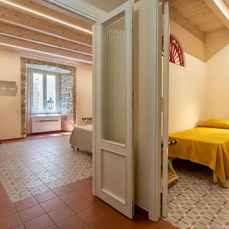 Apartment Contrada Sant Esteve - Magnolia Holidays