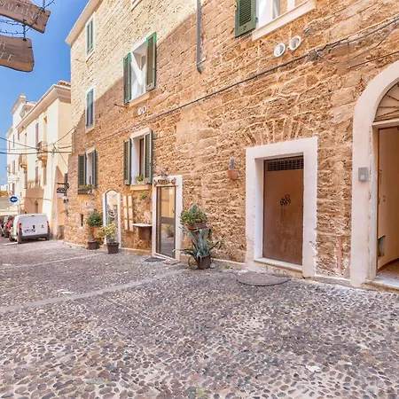 Apartman Contrada Sant Esteve - Magnolia Holidays *